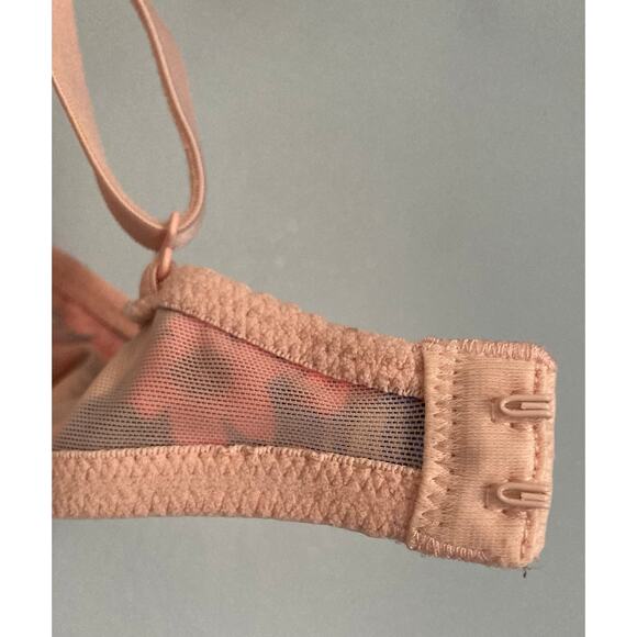 Victoria's Secret PINK Super Push Up Bra 32B Adds 2 Cup Sizes - Picture 8 of 9